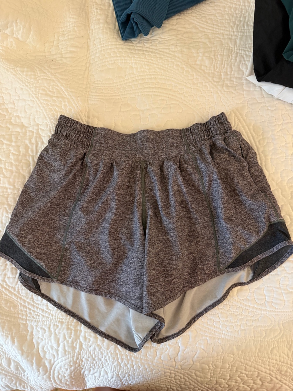 lululemon athletica Heathered Gray Athletic Shorts 4”